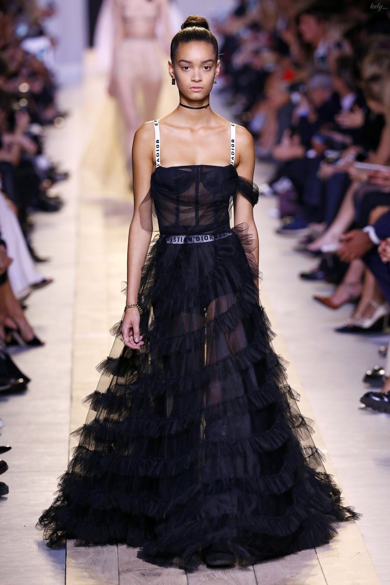 Коллекция Christian Dior прет-а-порте сезона весна-лето 2017_48