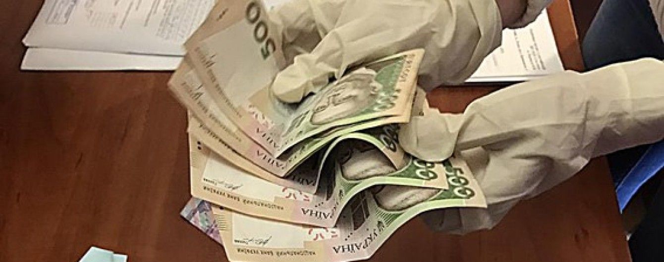 На Львівщині "накрили" конвертаційний центр із обігом понад 100 млн грн
