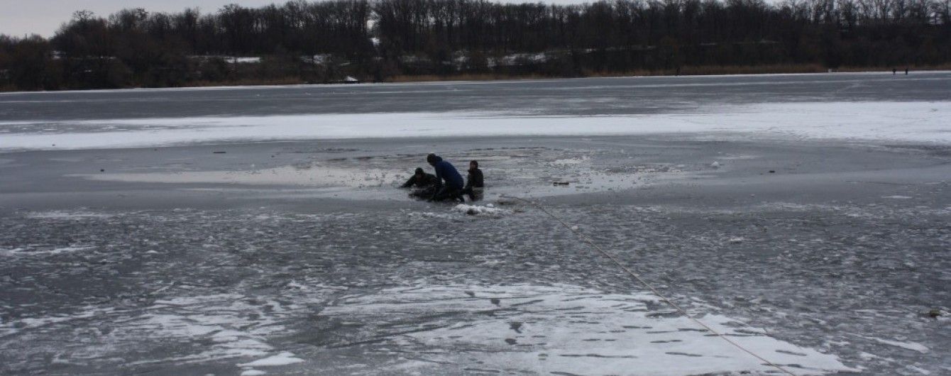 У Луцьку підліток провалився під кригу і зник