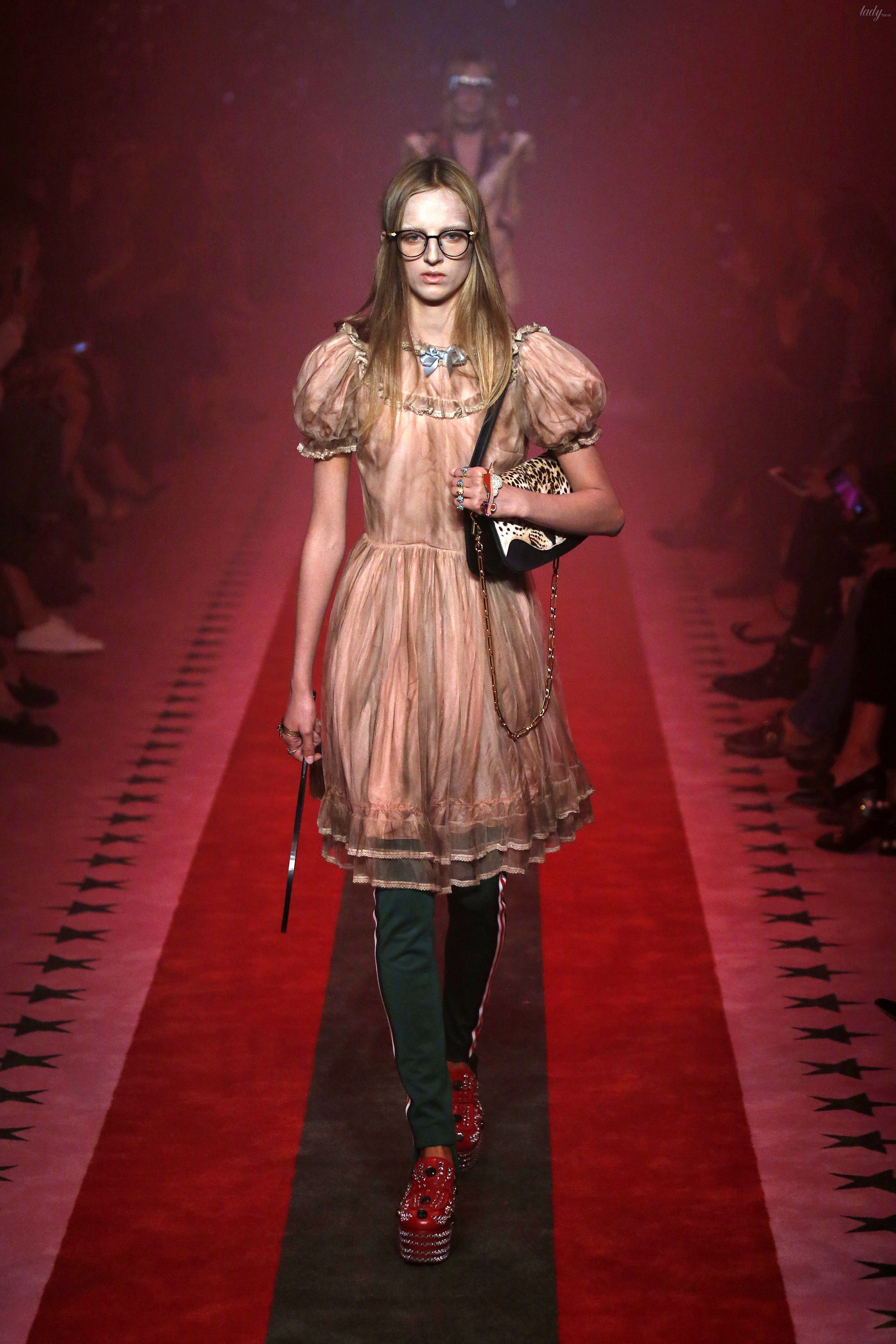 Коллекция Gucci прет-а-порте сезона весна-лето 2017_14