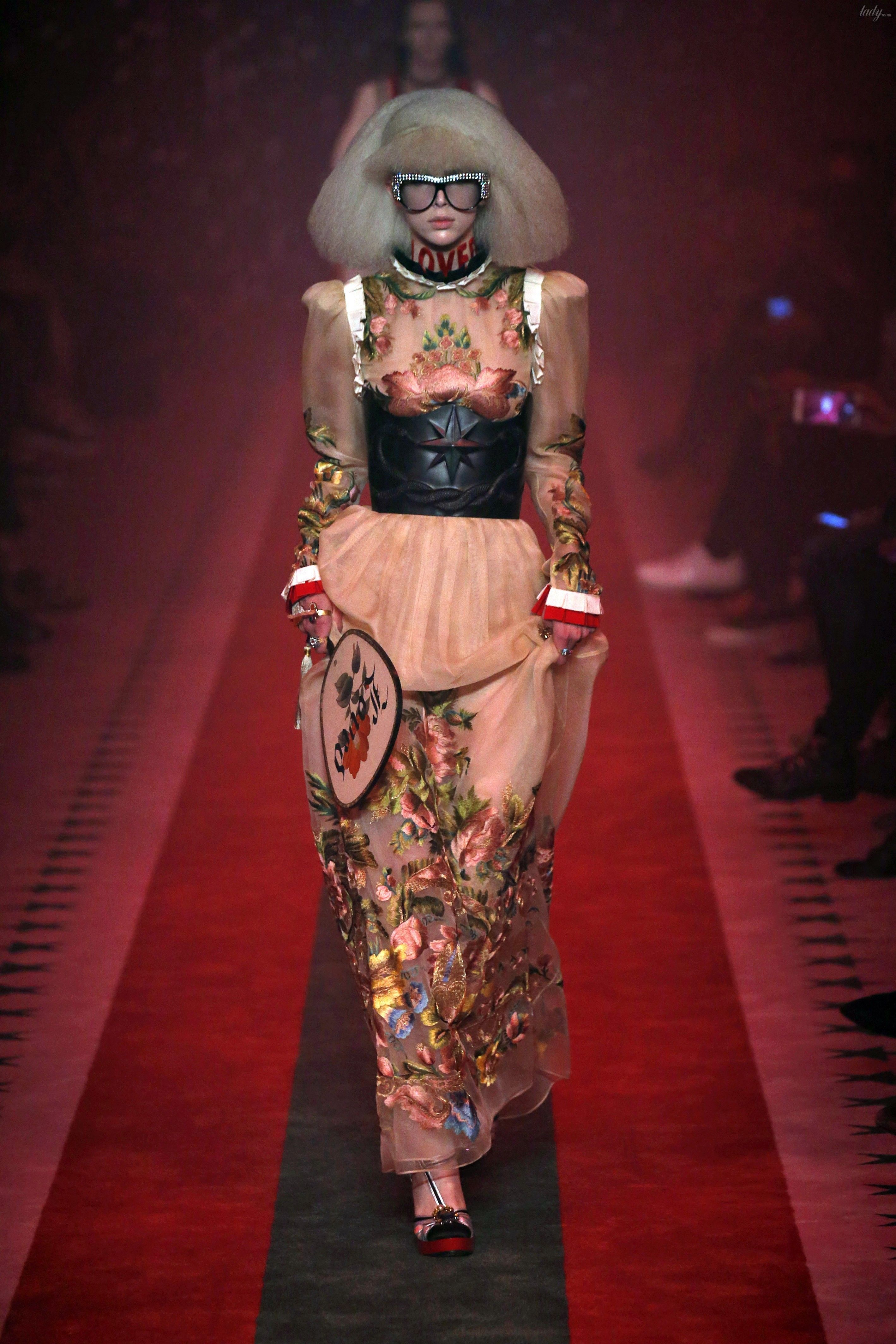 Коллекция Gucci прет-а-порте сезона весна-лето 2017_2
