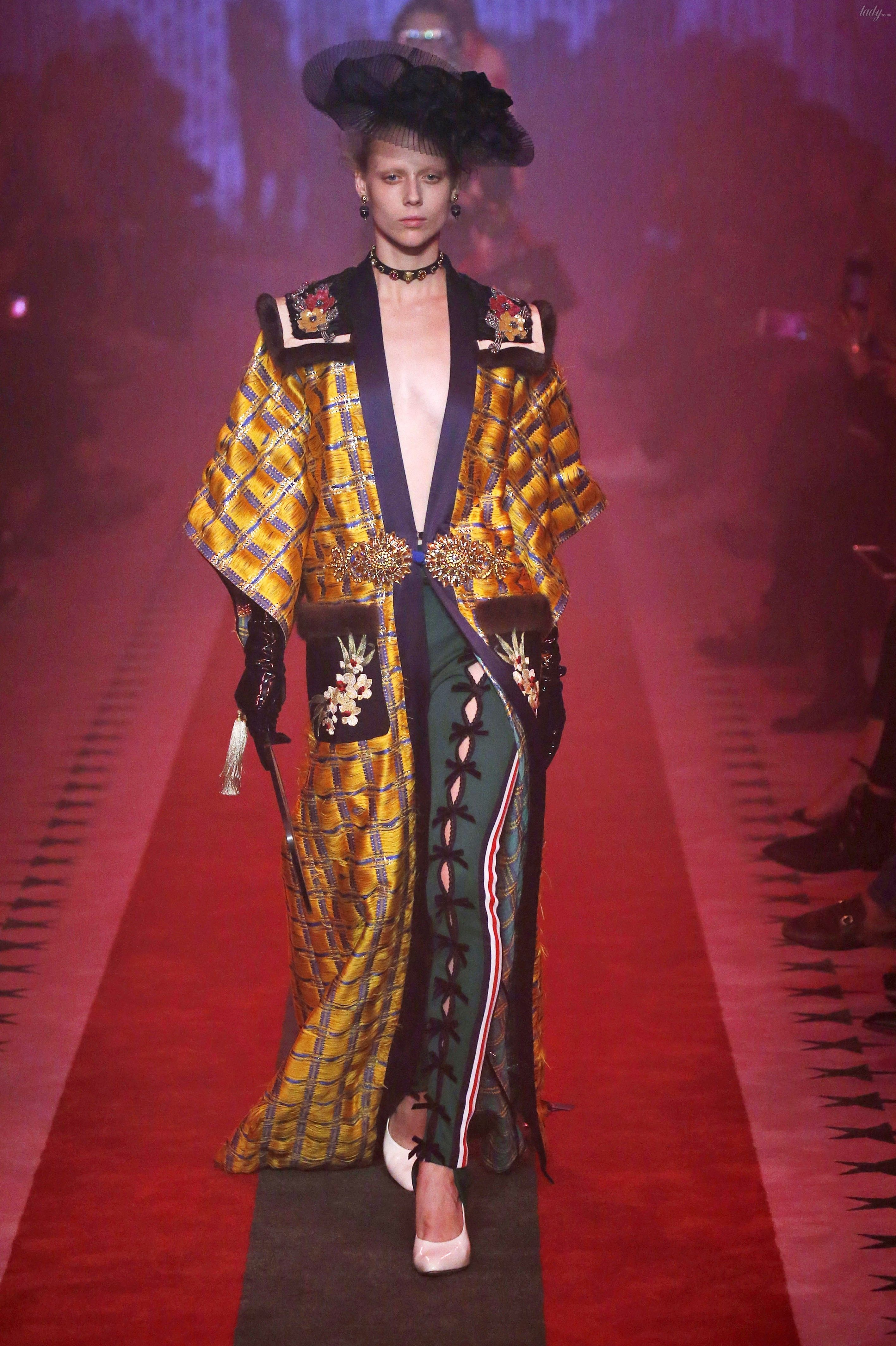 Коллекция Gucci прет-а-порте сезона весна-лето 2017_29