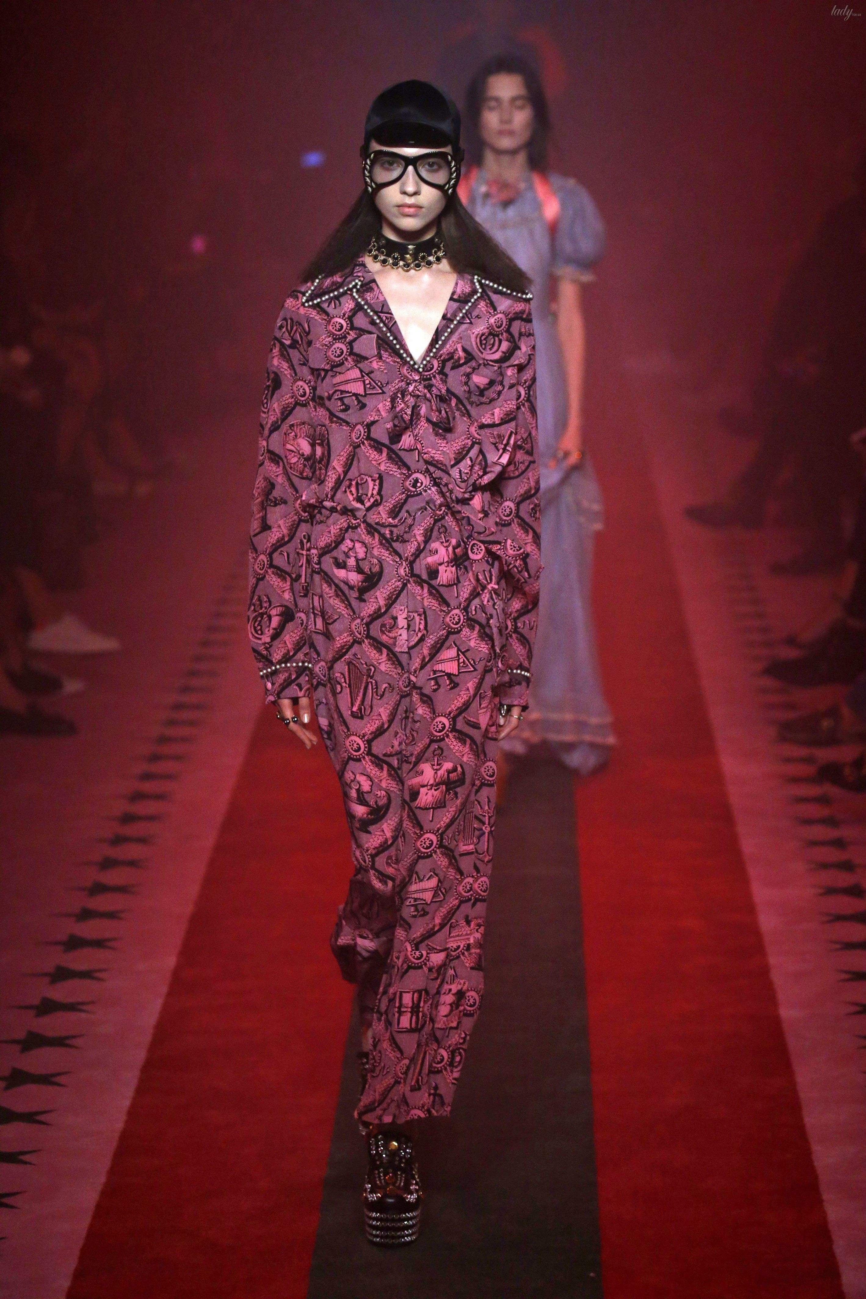 Коллекция Gucci прет-а-порте сезона весна-лето 2017_36
