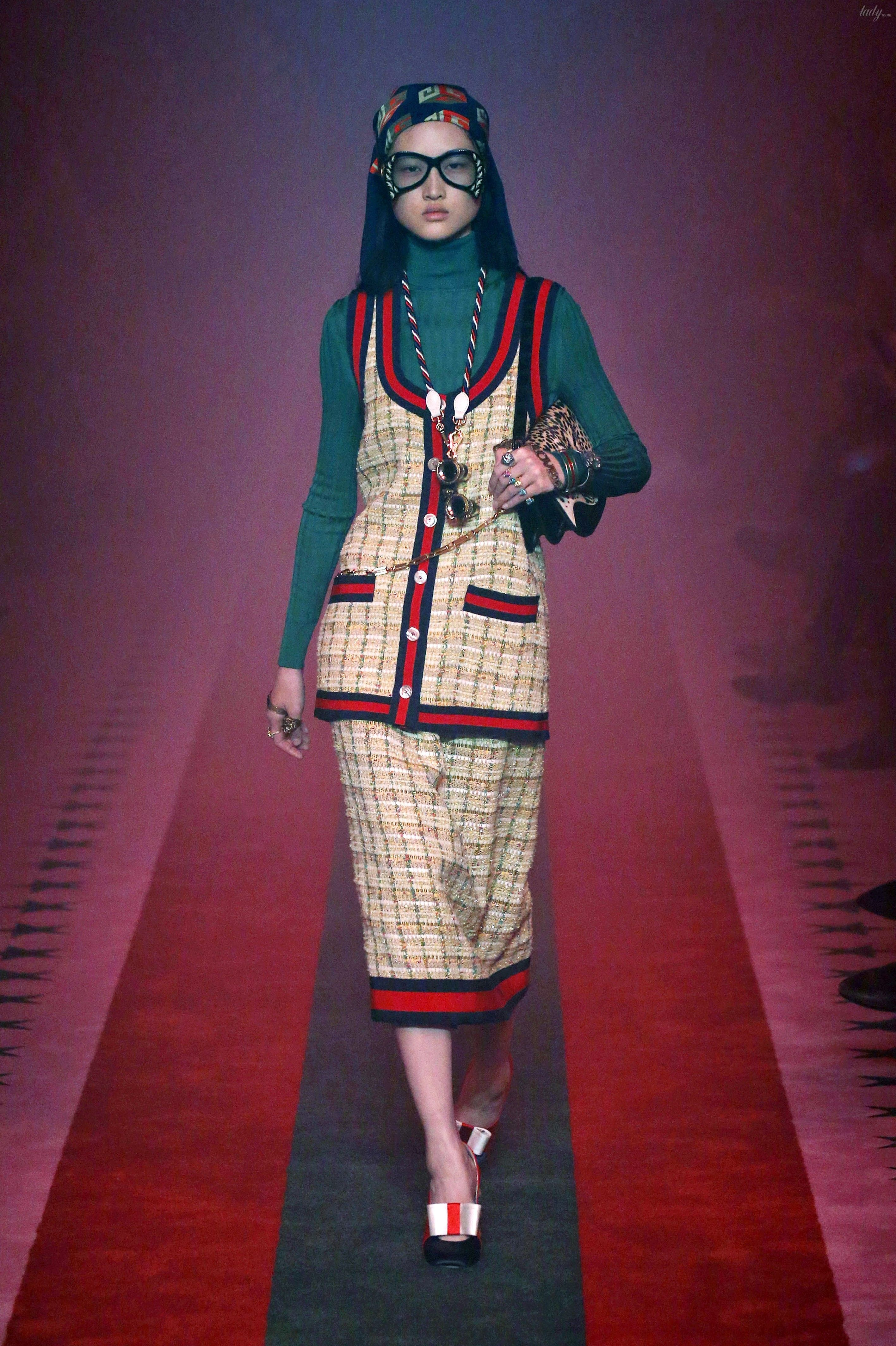 Коллекция Gucci прет-а-порте сезона весна-лето 2017_66