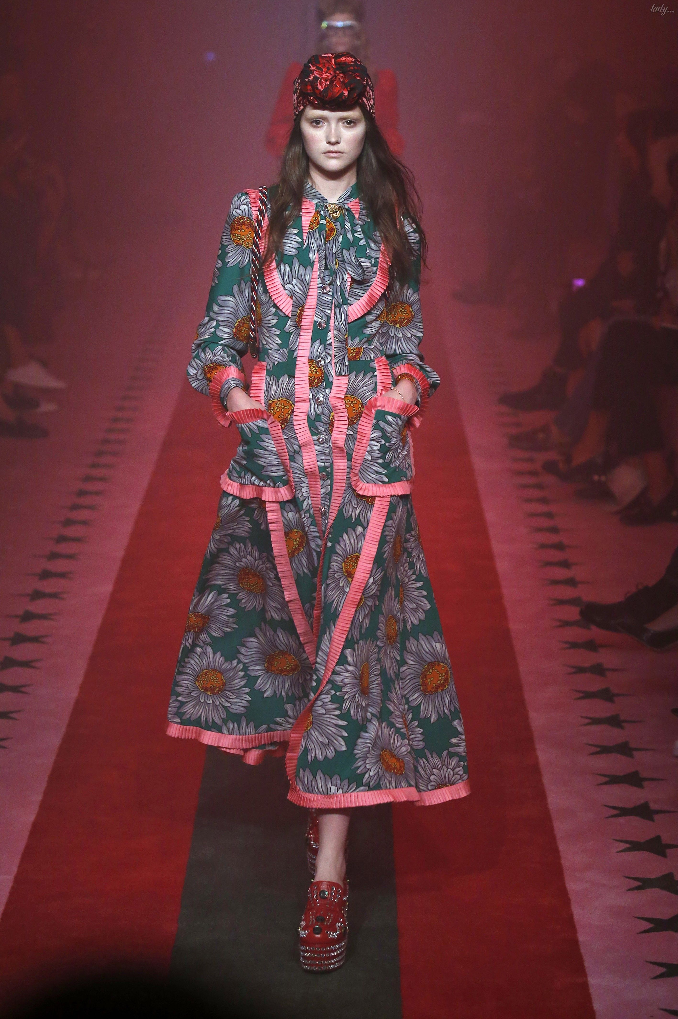 Коллекция Gucci прет-а-порте сезона весна-лето 2017_56