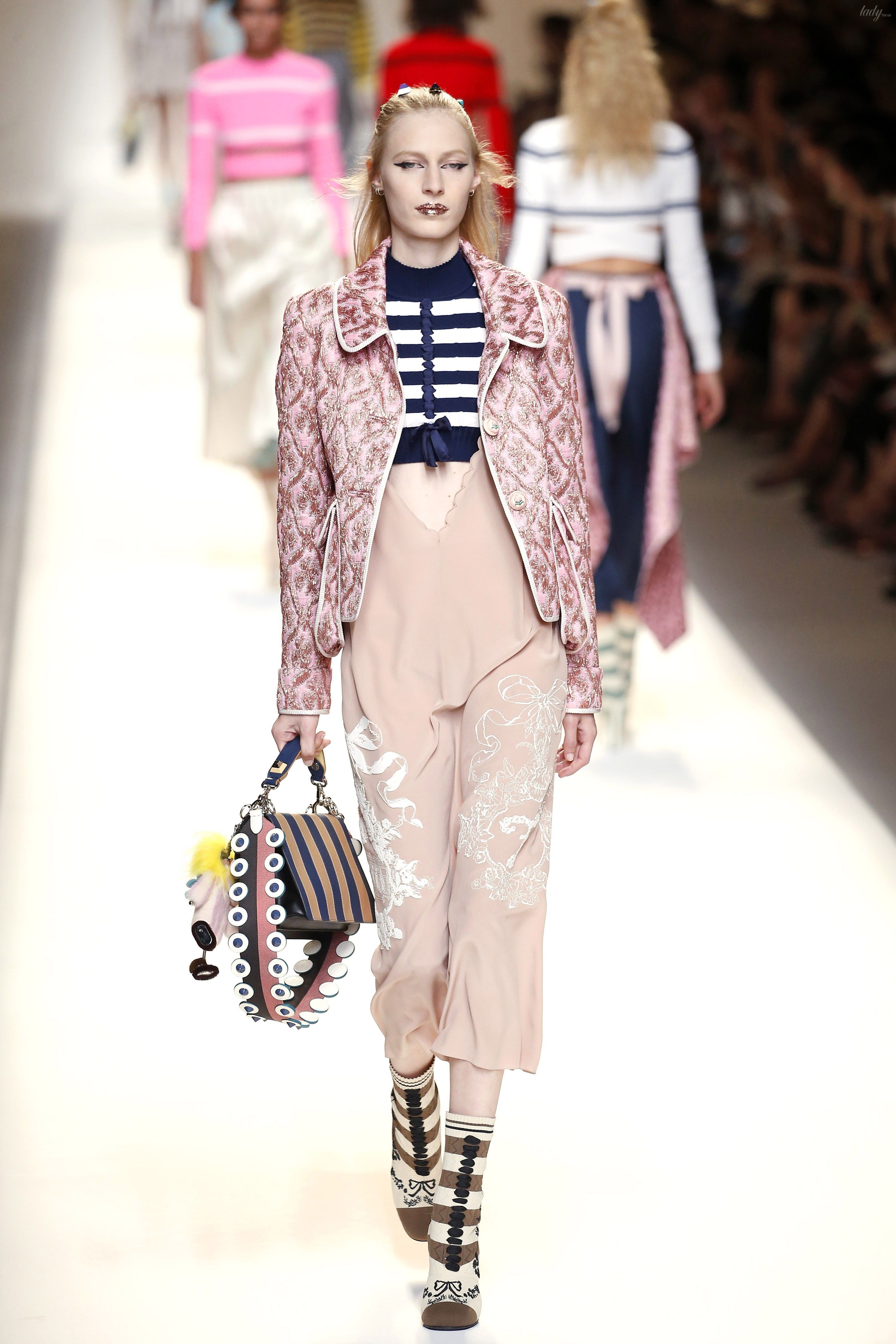 Коллекция Fendi прет-а-порте сезона весна-лето 2017_10