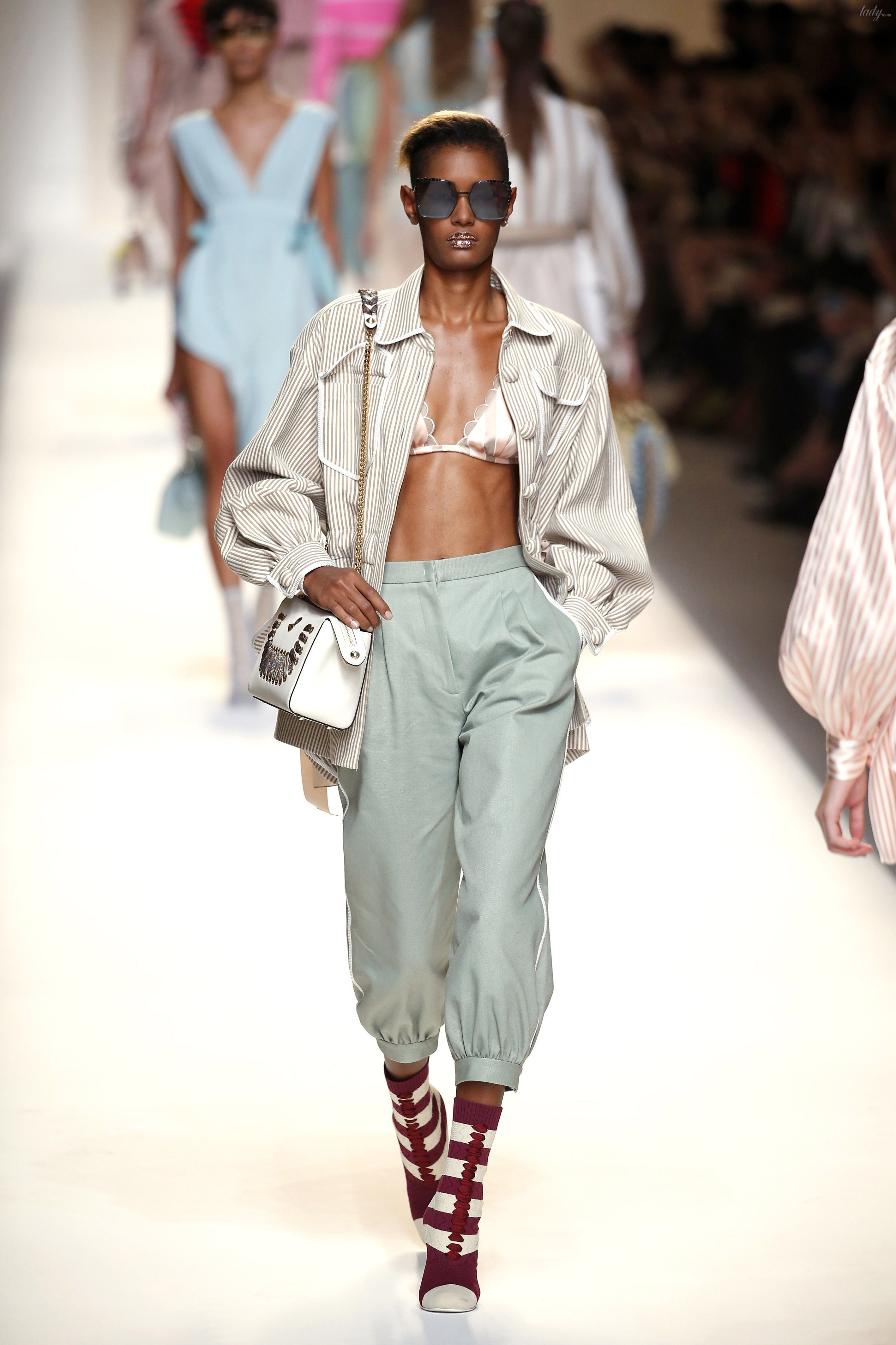 Коллекция Fendi прет-а-порте сезона весна-лето 2017_15