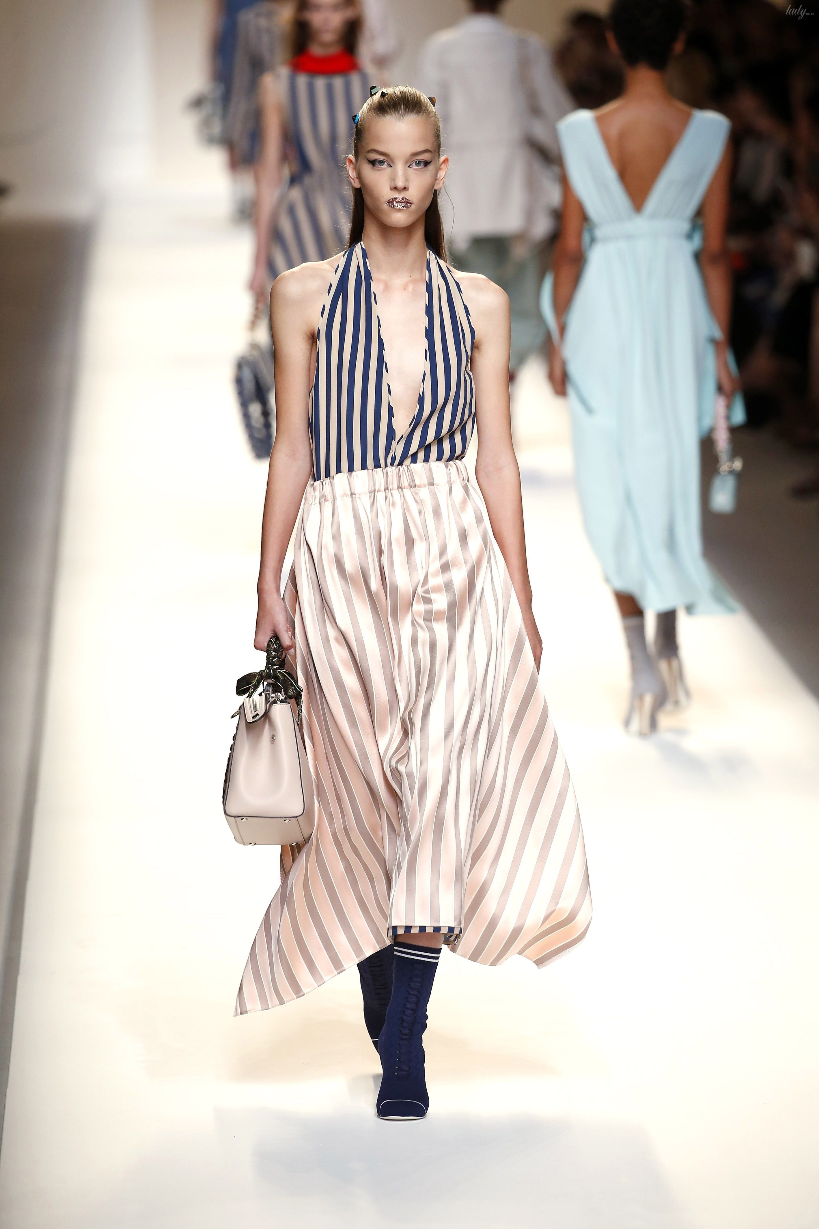 Коллекция Fendi прет-а-порте сезона весна-лето 2017_18