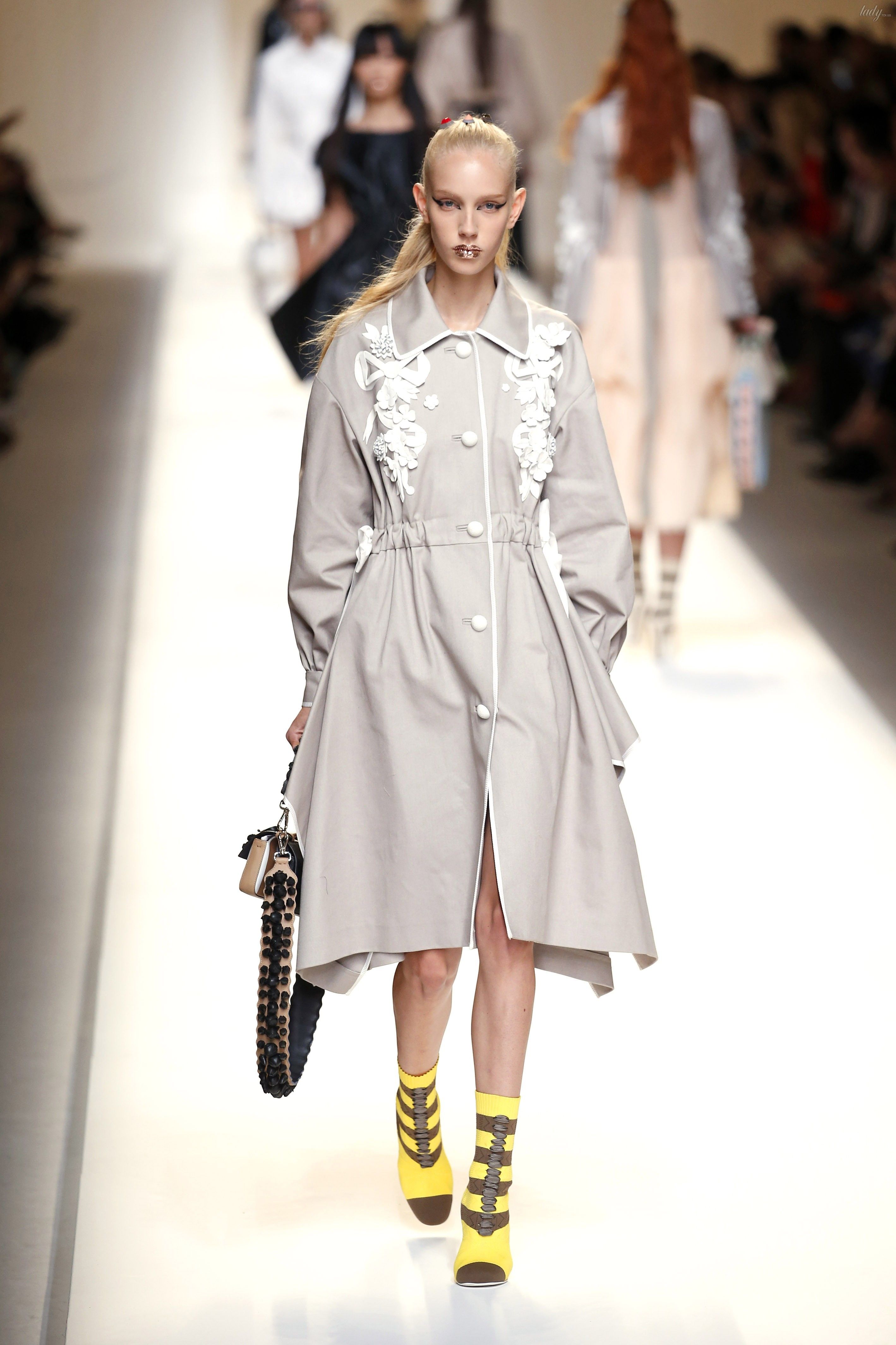 Коллекция Fendi прет-а-порте сезона весна-лето 2017_29