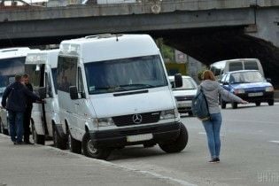 Як у Києві витіснятимуть з вулиць маршрутки. Рецепт від мера