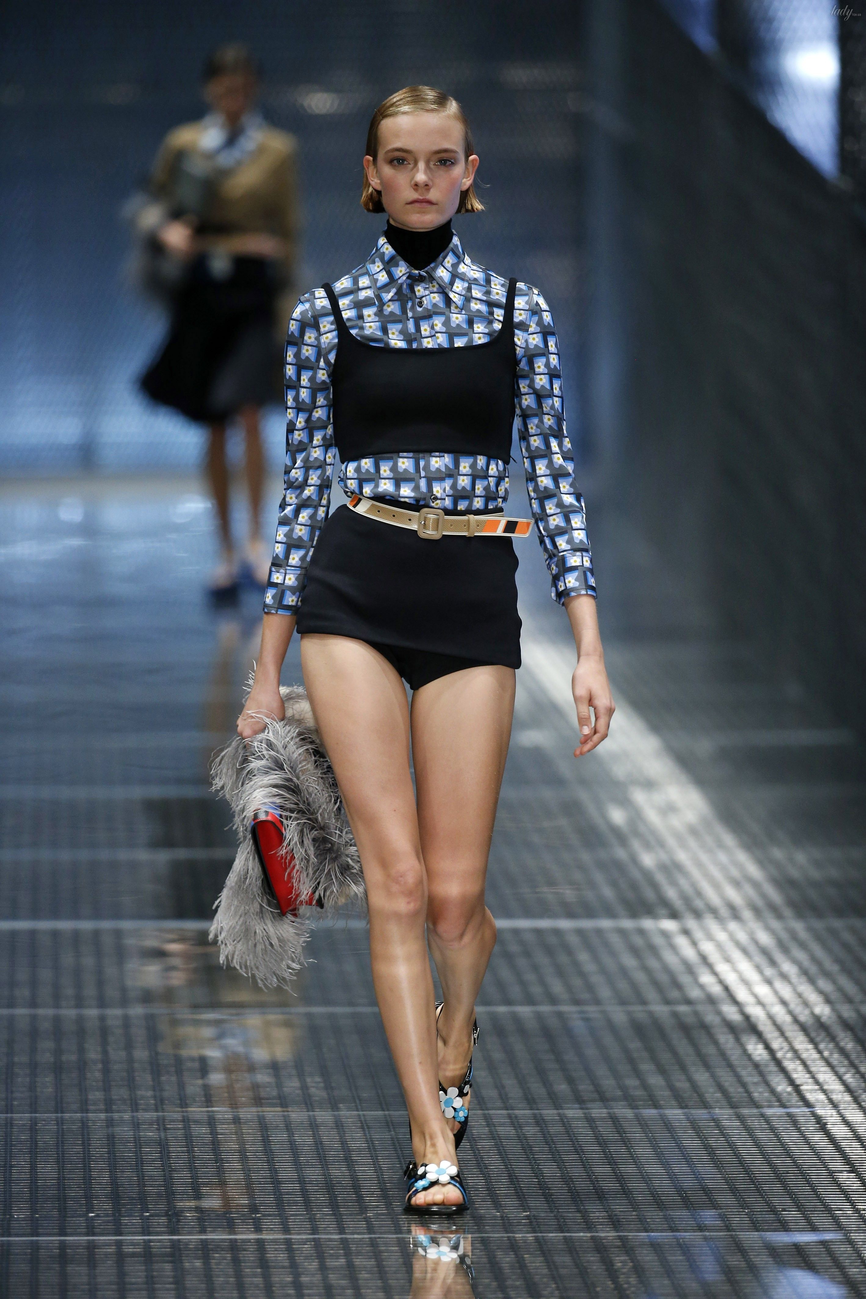 Коллекция Prada прет-а-порте сезона весна-лето 2017_3