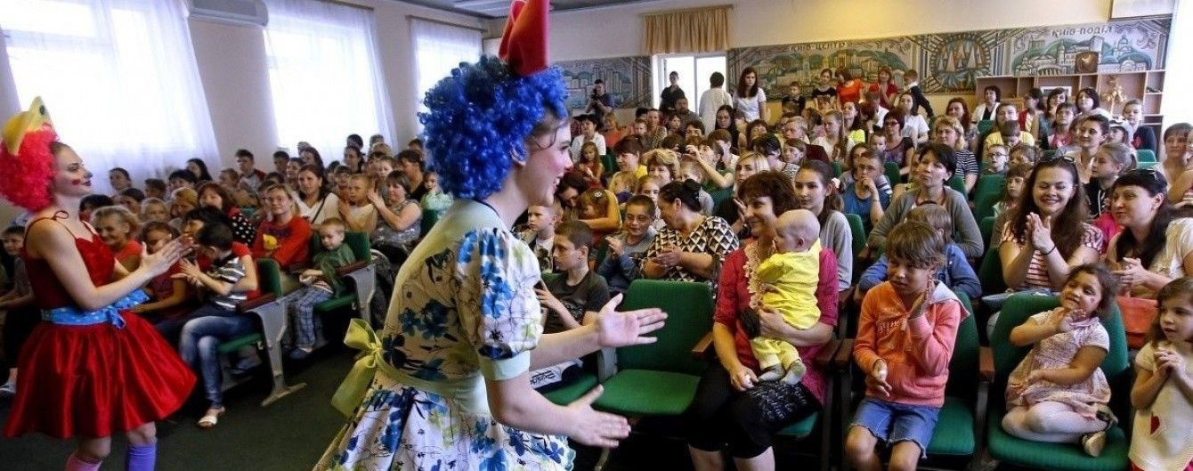 В "Охматдиті" з'явилися штатні посади лікарняних клоунів