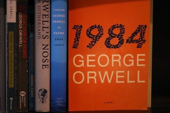 Китай и Россия против США: The Guardian пишет о зарождении мира "1984" Оруэлла