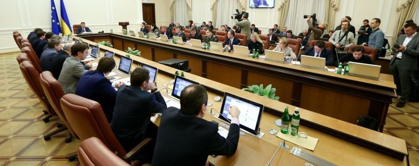 Правительство приняло решение по ограничению тарифов на воду и тепло