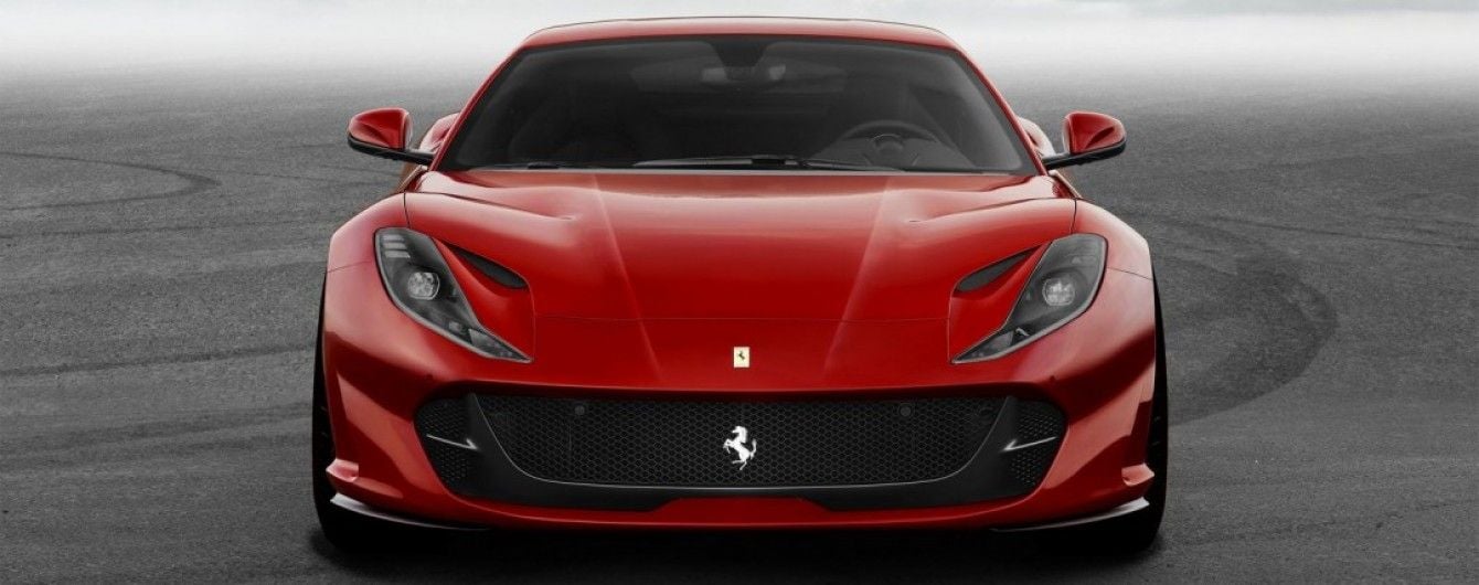 Ferrari звинувачують у неправомірному використанні чужого імені