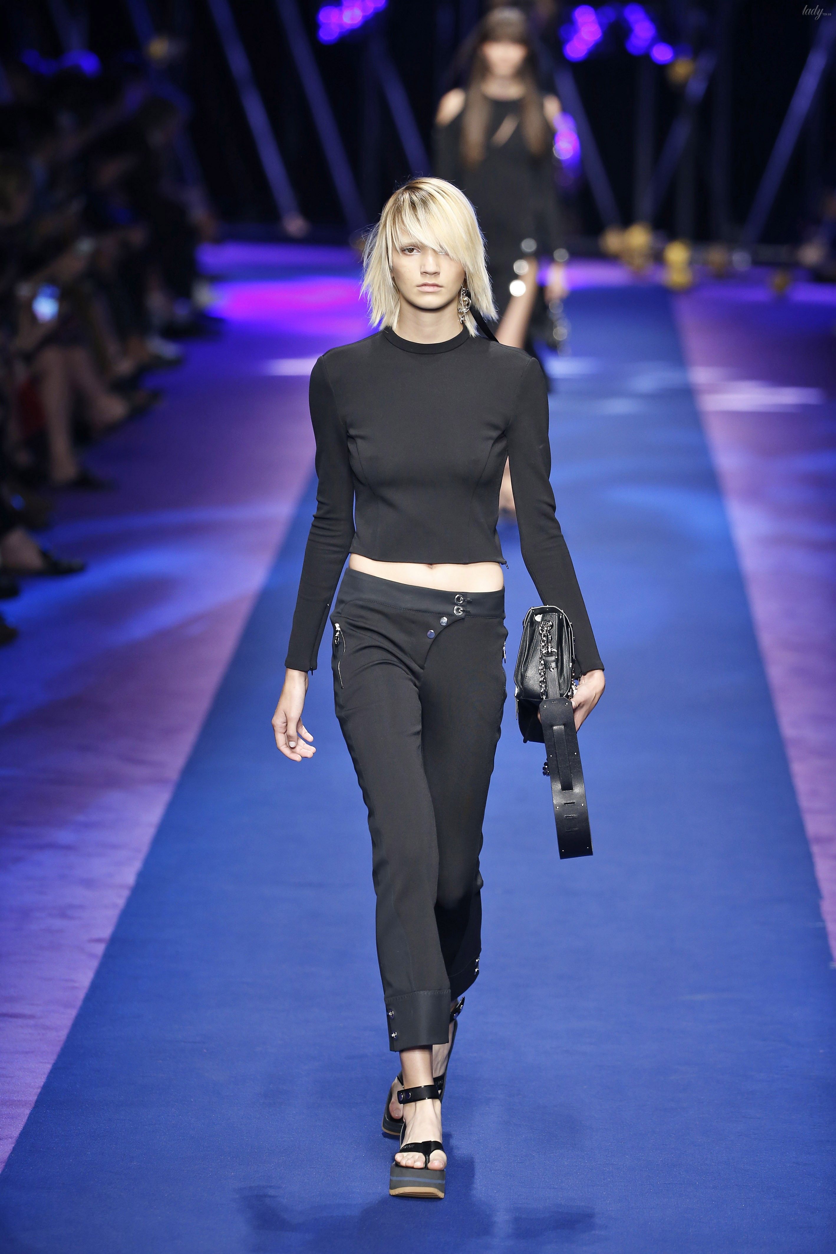 Коллекция Versace прет-а-порте сезона весна-лето 2017_16