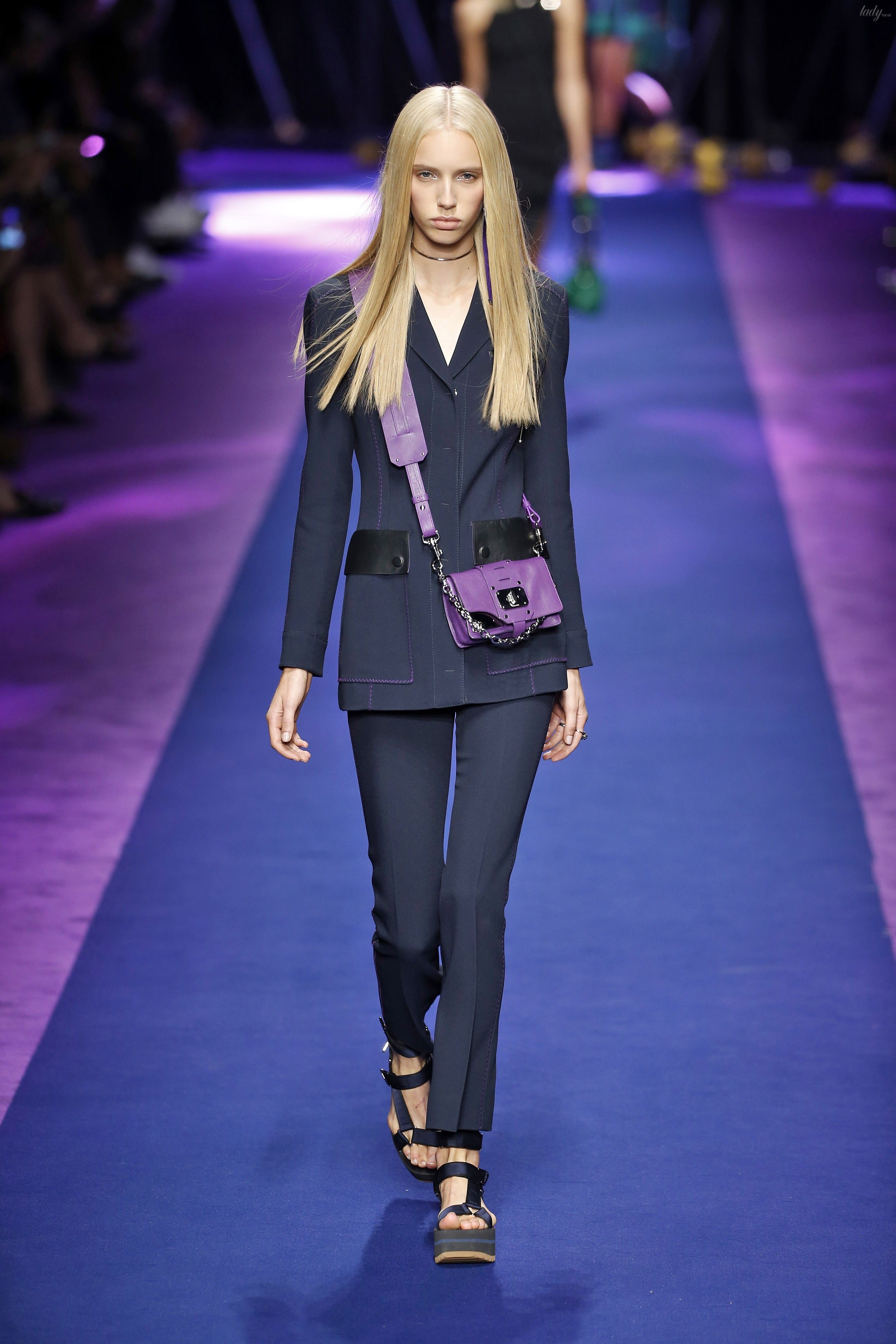 Коллекция Versace прет-а-порте сезона весна-лето 2017_10