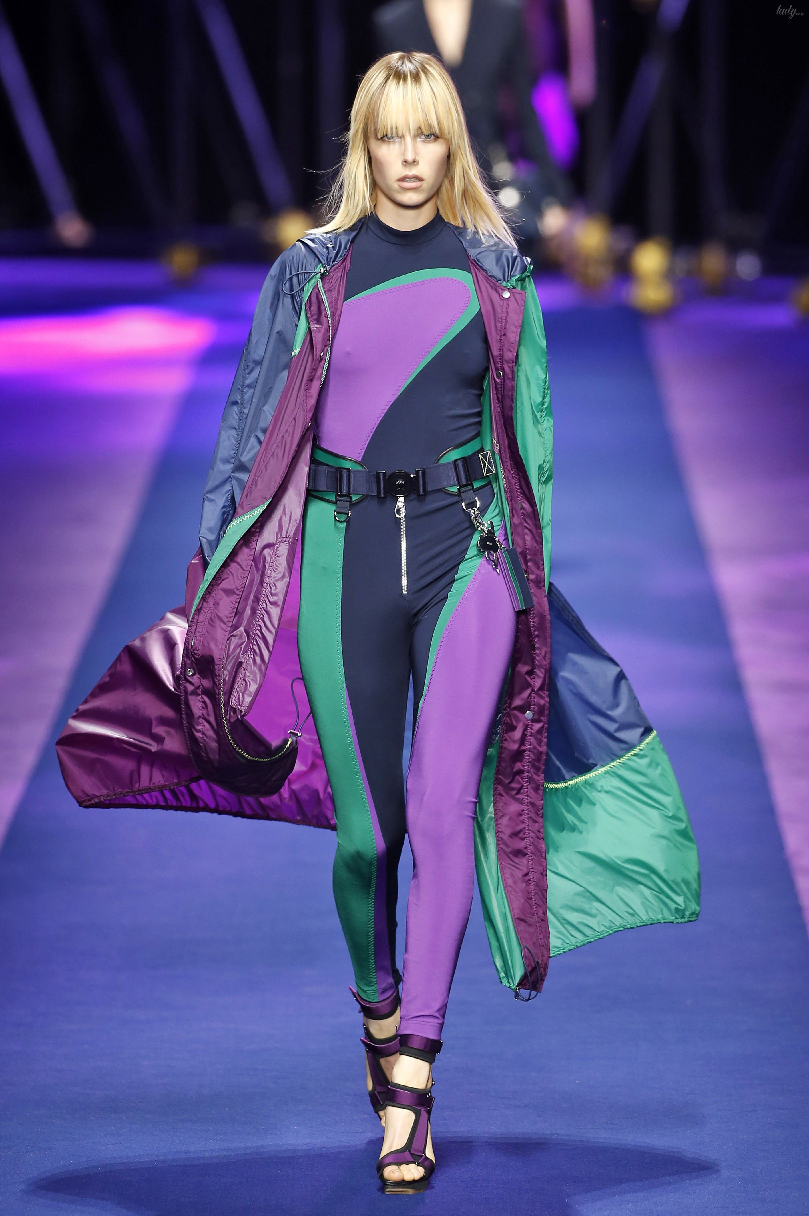 Коллекция Versace прет-а-порте сезона весна-лето 2017_1