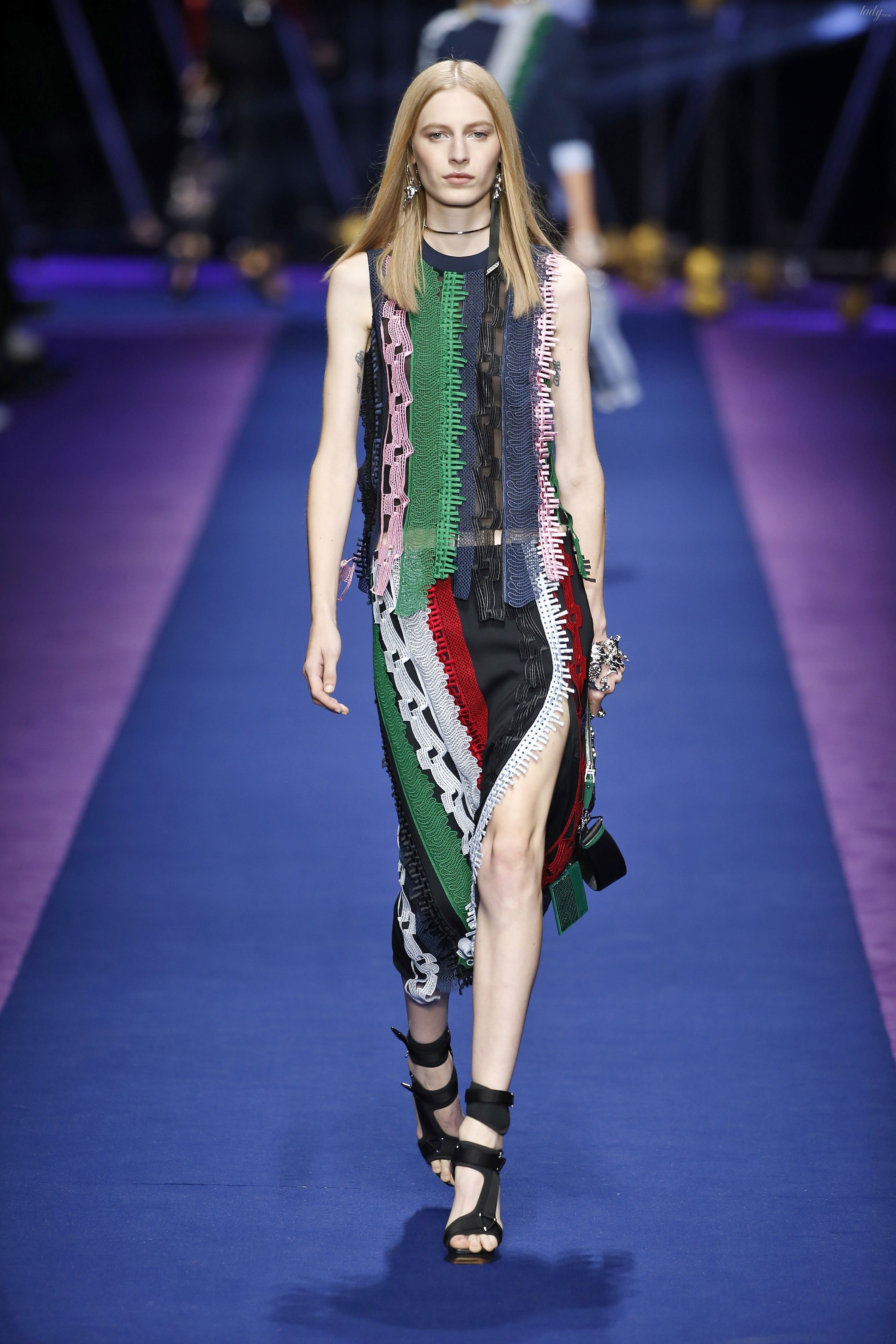 Коллекция Versace прет-а-порте сезона весна-лето 2017_39