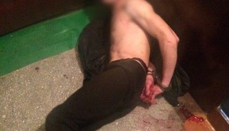 На Донеччині молодик зґвалтував і убив 20-річну гостю, а потім побив лопатою свою бабусю