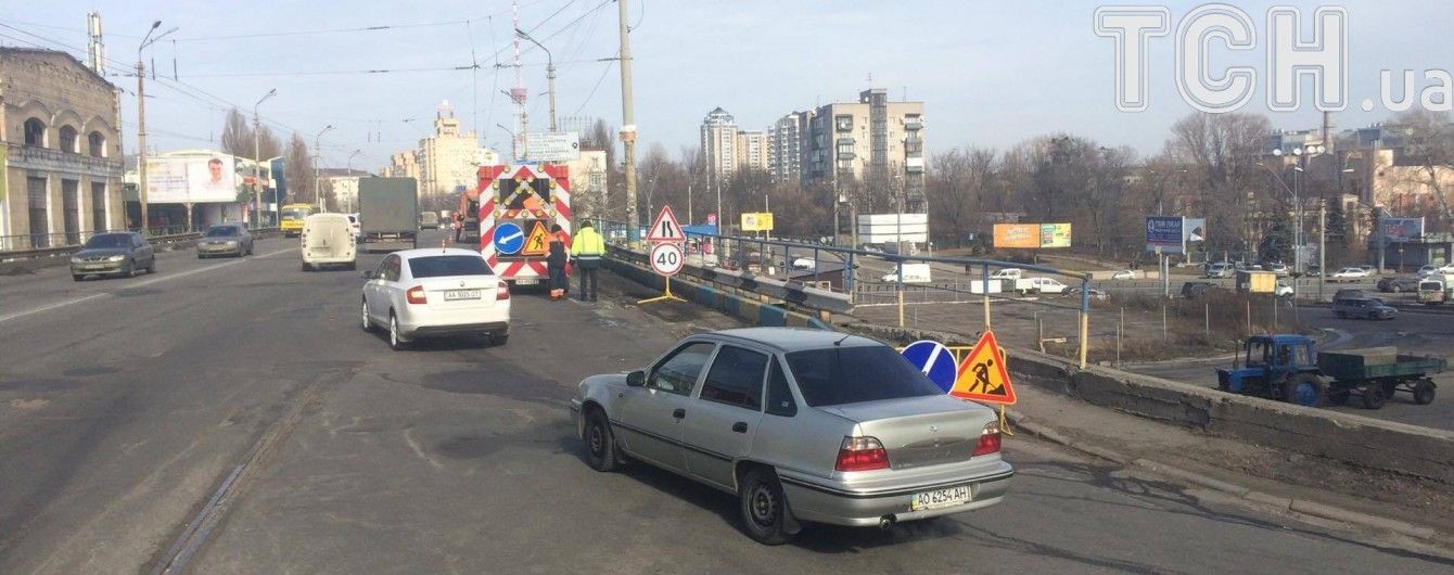У Києві частково перекриють Шулявський шляхопровід через початок масштабного ремонту
