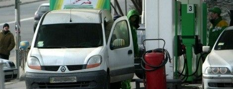 В Україні хочуть запровадити мито на дизель із Росії: що буде з ціною на паливо, і чи вистачить його усім