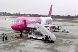 Wizz Air повысил стоимость приоритетной посадки и регистрируемого багажа
