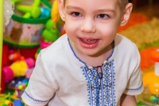 Дмитрик сподівається на вашу допомогу