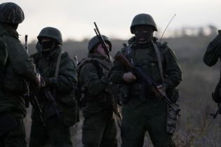 На Донбассе боевики похитили госслужащего вместе с машиной