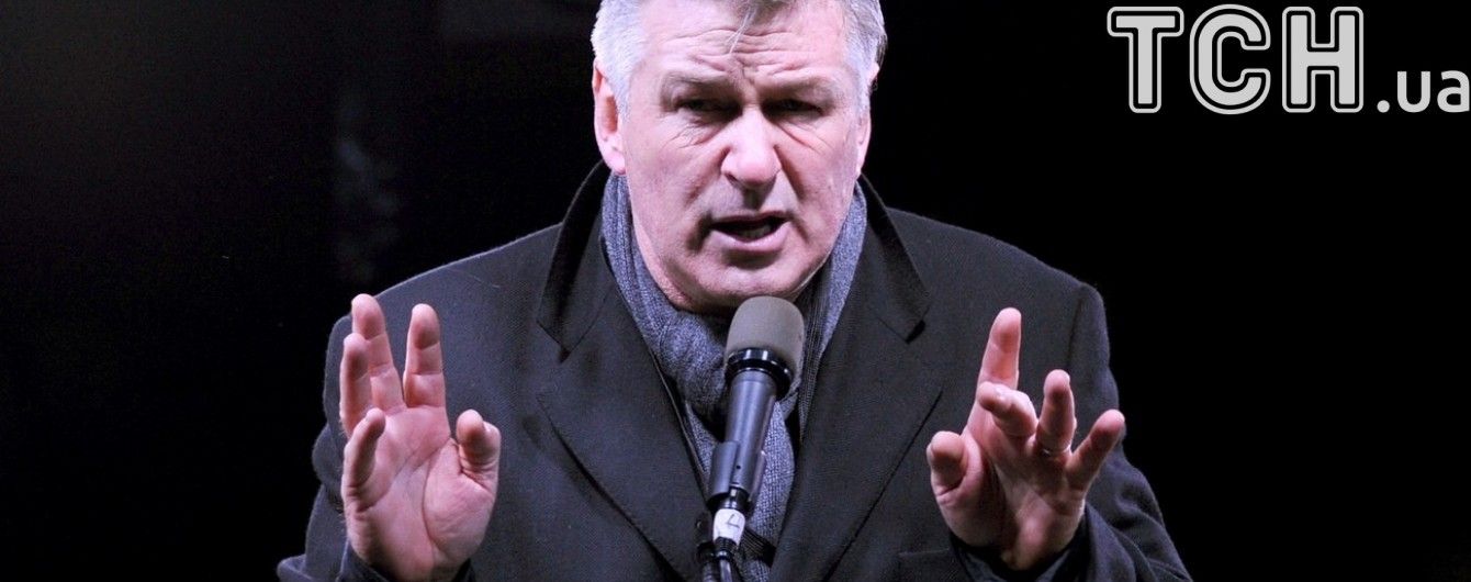 Алек Болдвін переніс складну операцію
