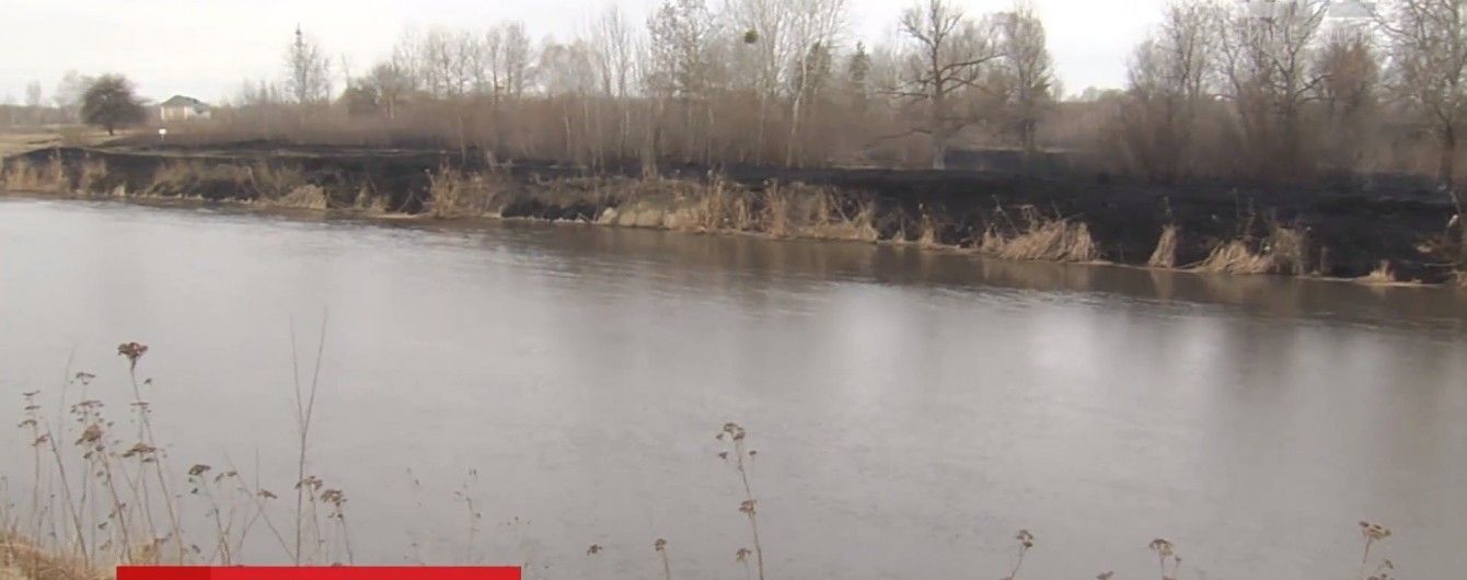 Київщина у вогні: 100 пожеж за три дні, попелище на 20 гектарах
