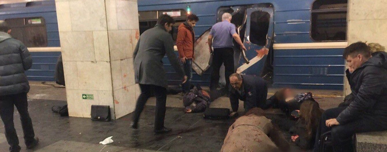 ЗМІ повідомляють про 10 загиблих внаслідок вибухів у метро Петербурга