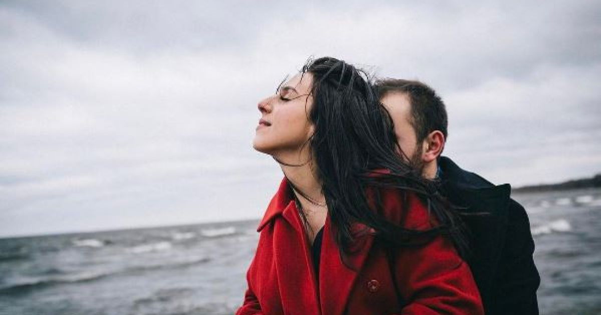 Джамала влаштувала романтичну фотосесію з нареченим у Вільнюсі