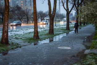 Часть Украины засыплет снегом, остальную – польет дождями. Прогноз погоды на 24-28 октября