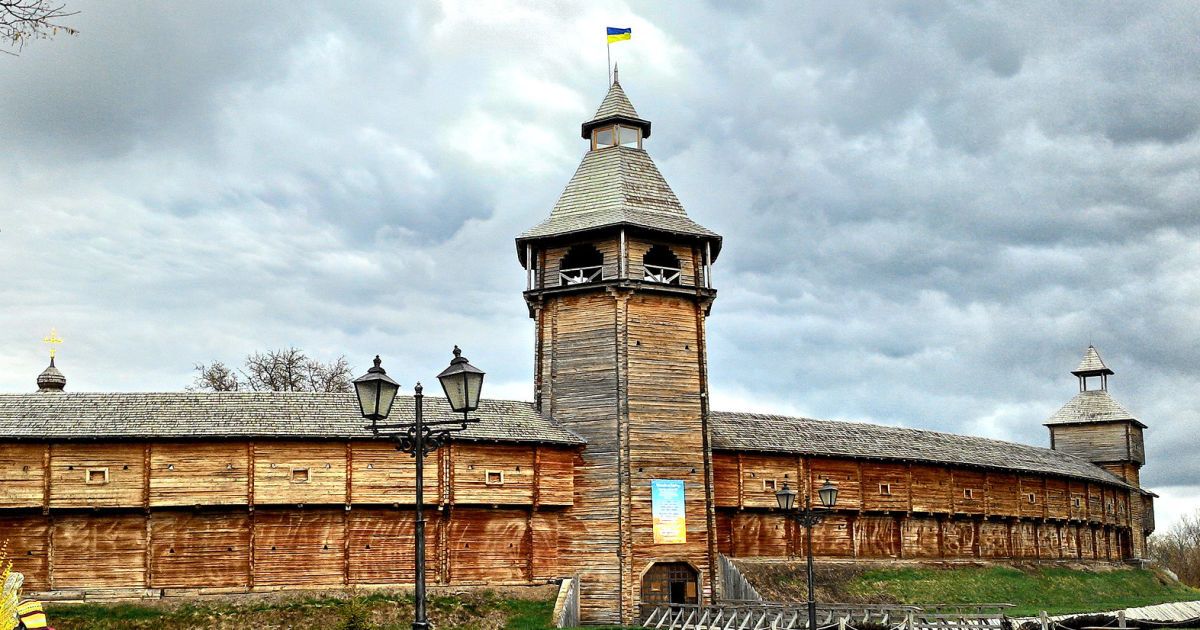 Воскові фігури та перевтілення: в музеї "Гетьманська столиця" у Батурині відтворили будинок козацької родини