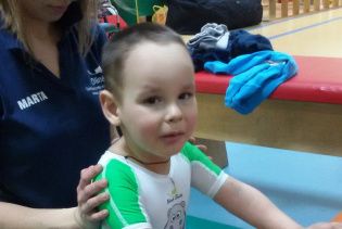 4-річний Владислав потребує допомоги