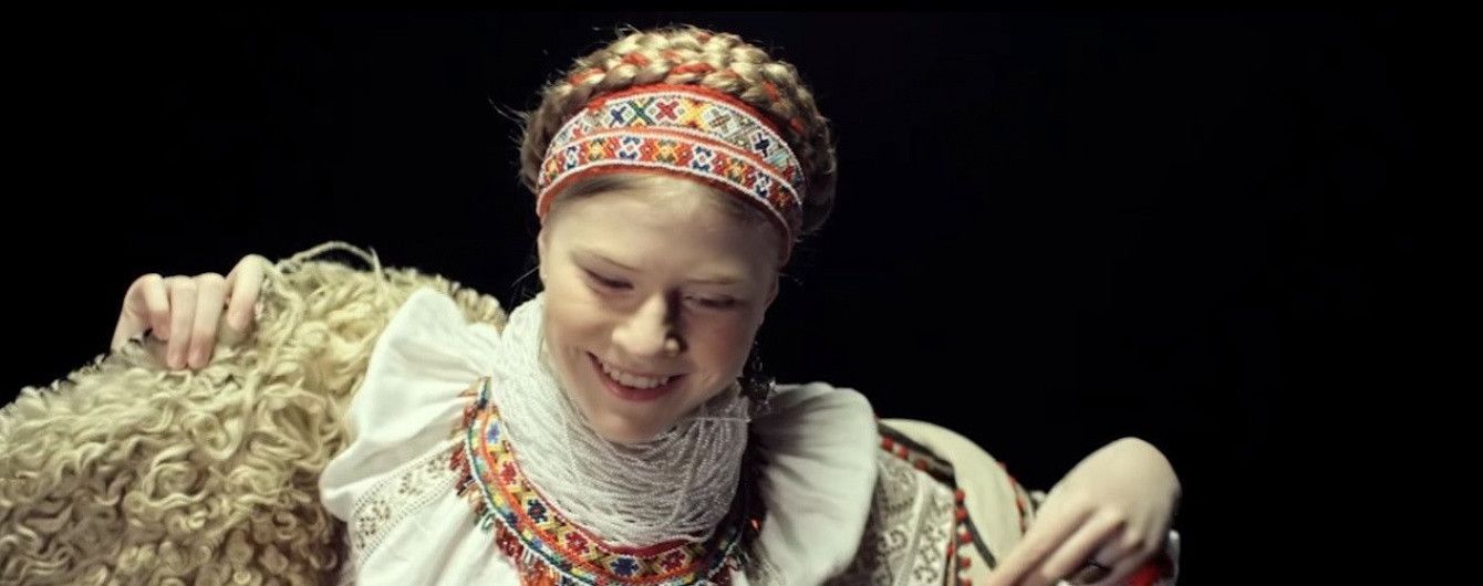 В Сети представили атмосферные ролики с украинками в этнических нарядах