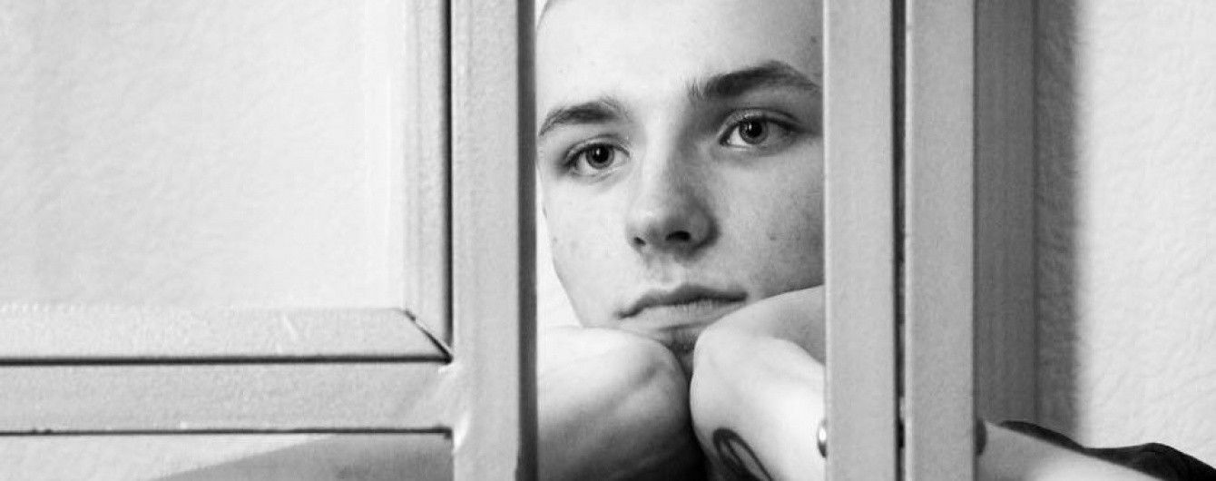 Після голодування українському політв'язню Панову погіршало у суді
