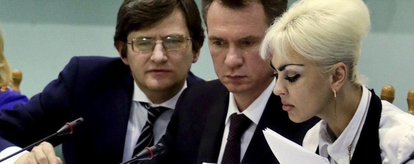 Не 3200. Які розміри зарплат у керівництва ЦВК