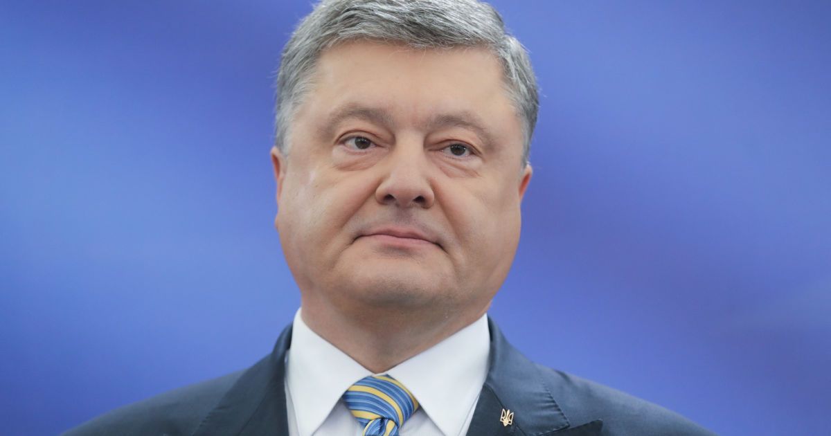 Путин согнал в Украину столько армии, что может способствовать обострению в Донбассе в любое время - Порошенко