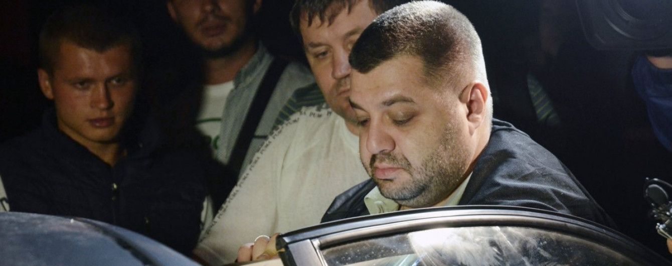 В Киеве неизвестные угнали автомобиль и похитили из него документы нардепа Грановского - СМИ