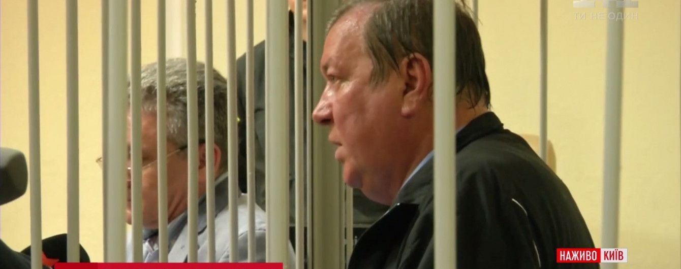 Задержанный с 3,6 миллионами долларов наличными экс-налоговик объяснил происхождение денег