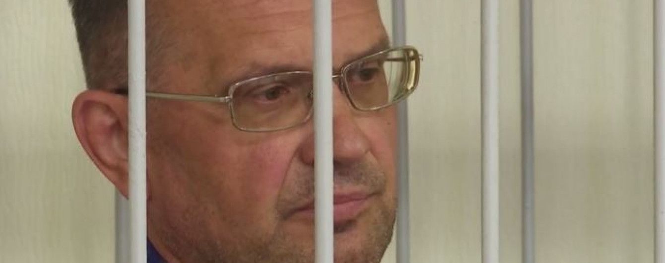 Последнего из задержанных экс-налоговиков освободили под залог в 10 млн грн