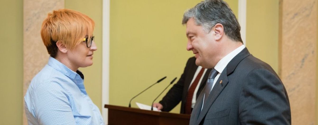 Журналістка і оператори ТСН отримали від Порошенка орден "За заслуги" ІІІ ступеня