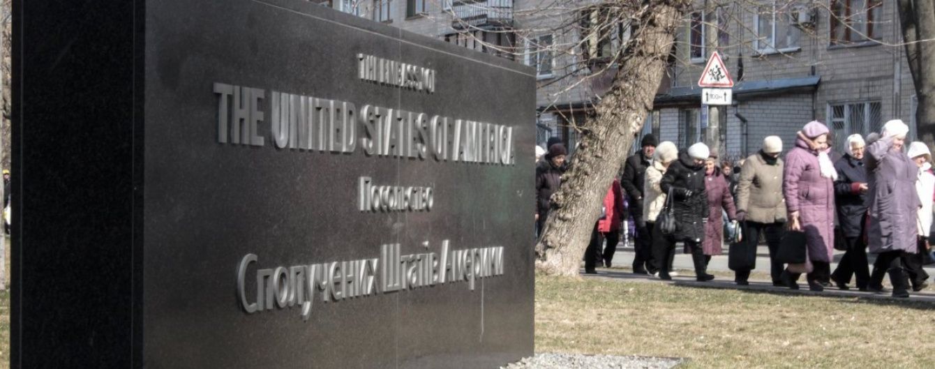 В посольстве США назвали три приоритета для будущего президента Украины