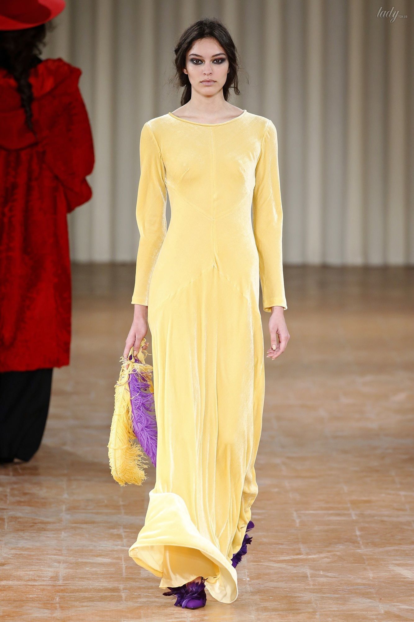 Коллекция Alberta Ferretti прет-а-порте сезона осень-зима 2017-2018_23