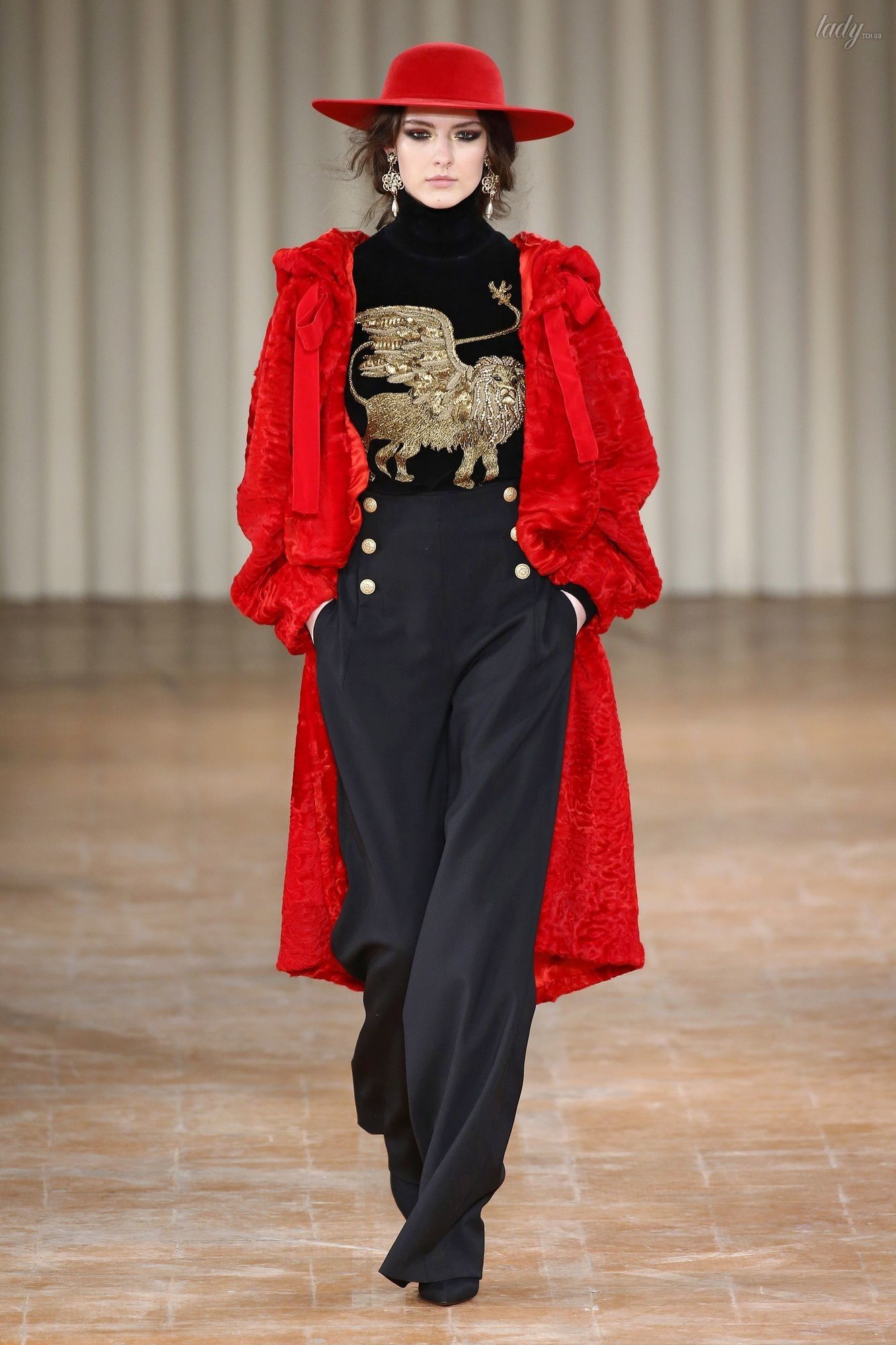 Коллекция Alberta Ferretti прет-а-порте сезона осень-зима 2017-2018_17