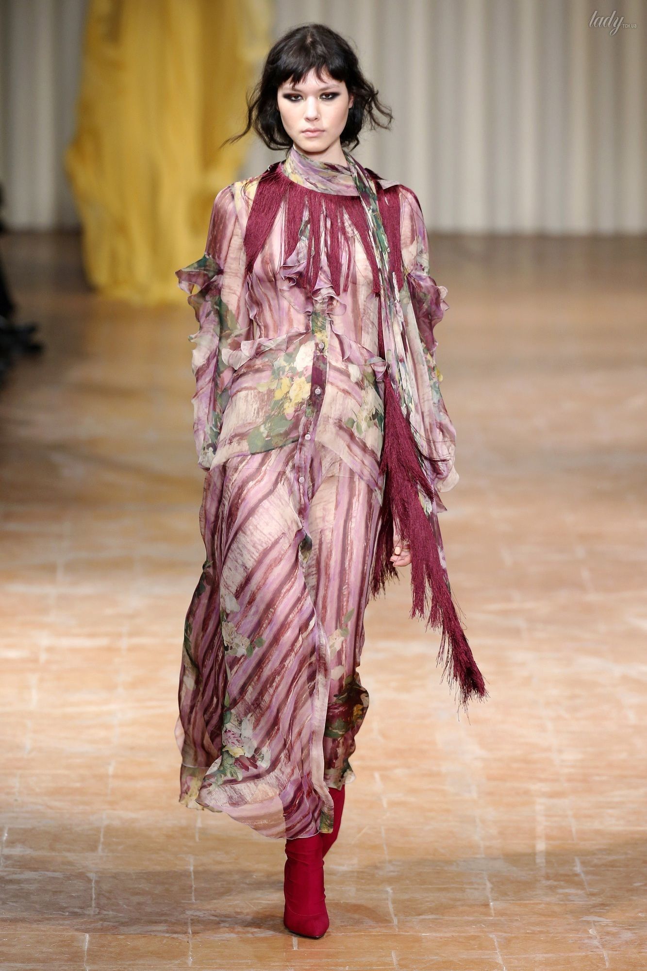 Коллекция Alberta Ferretti прет-а-порте сезона осень-зима 2017-2018_27