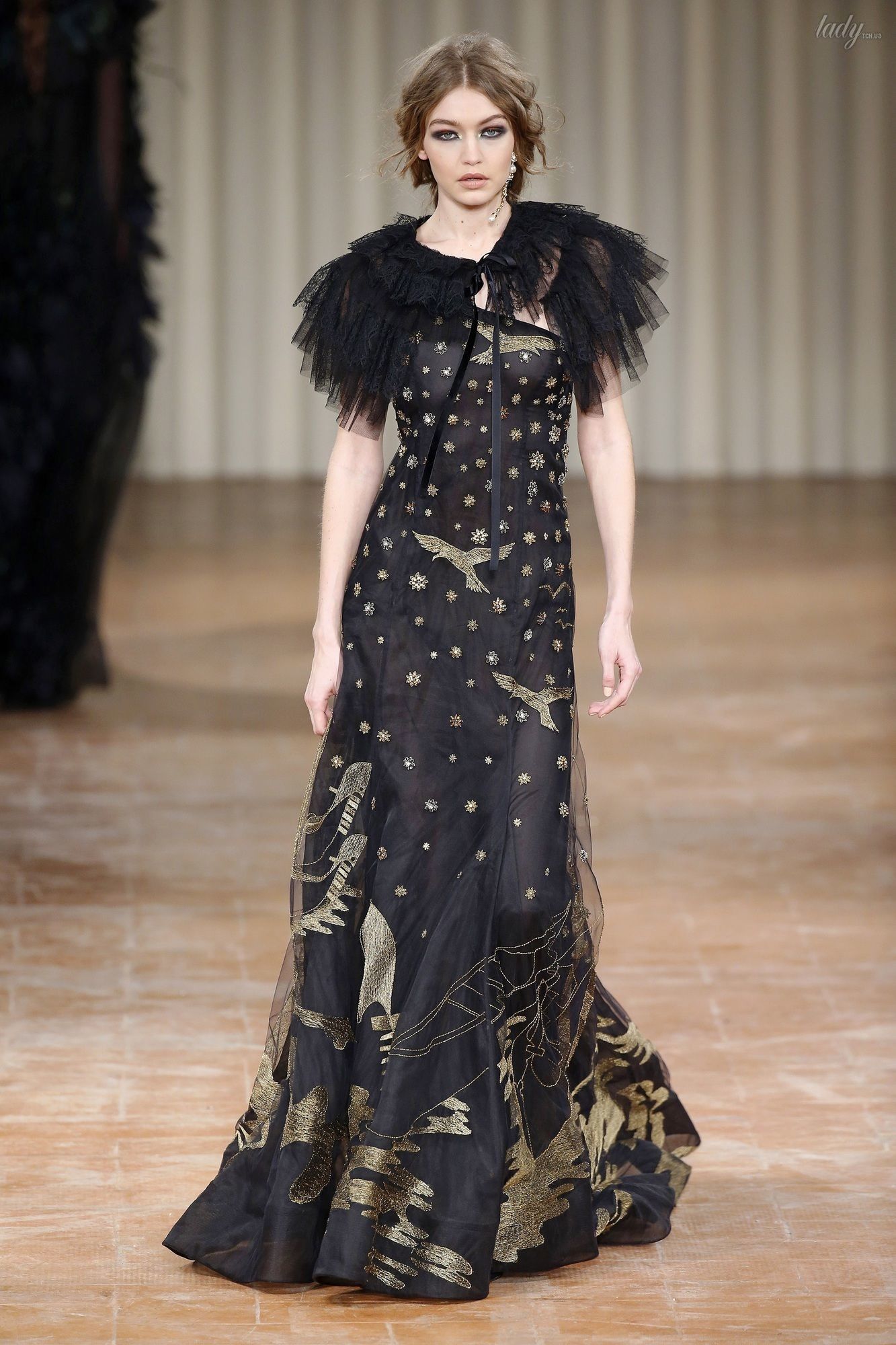 Коллекция Alberta Ferretti прет-а-порте сезона осень-зима 2017-2018_44