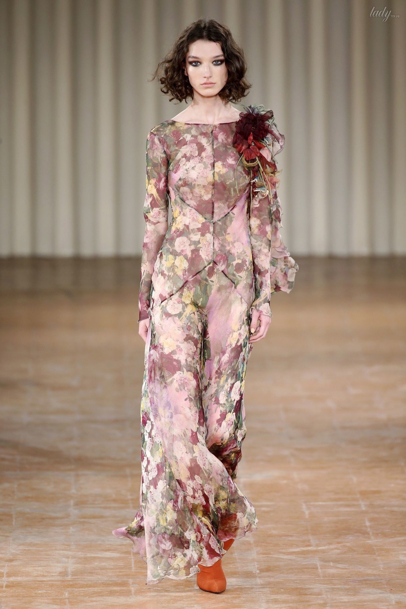 Коллекция Alberta Ferretti прет-а-порте сезона осень-зима 2017-2018_28
